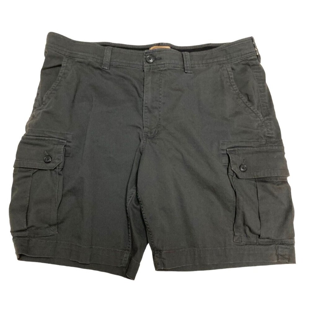 Foundry Comfort Stretch Gray Shorts Men’s Size 42 Cargo Shorts (Tag Reads 44)